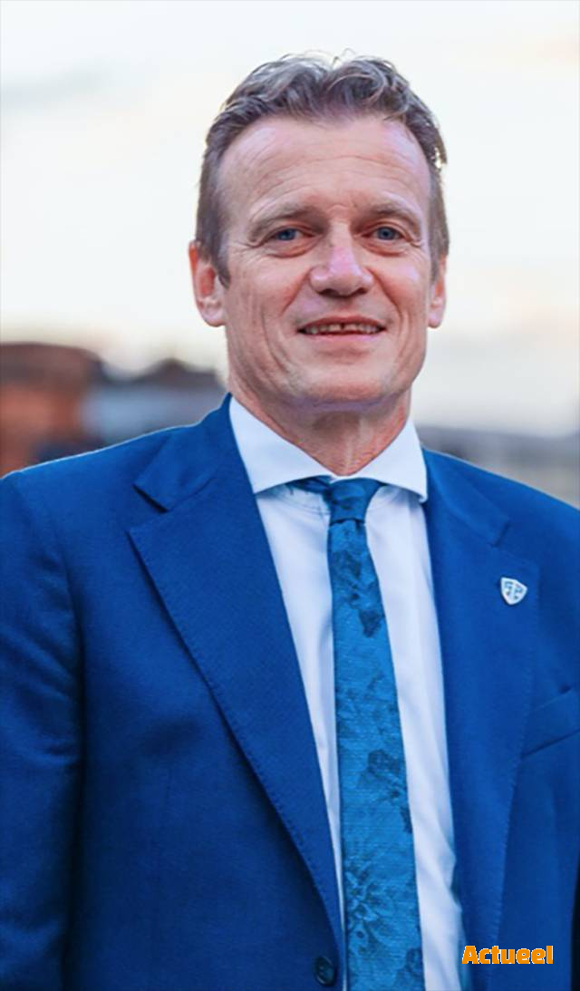 Ontbijtvergadering met minister Paul Van Tigchelt - Actueel - kmo promoties